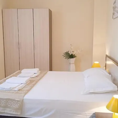 в непосредствена близост до плажа Iii Apartamento Burgas