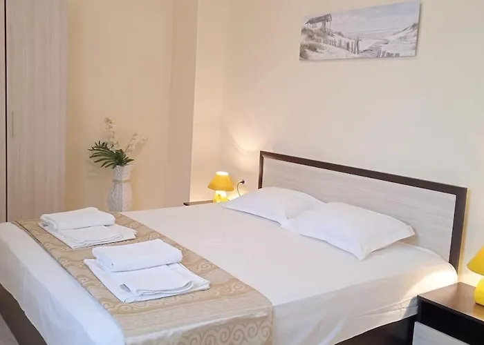 Apartamento в непосредствена близост до плажа Iii